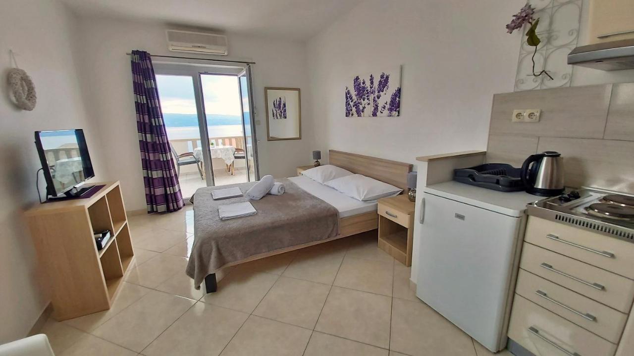 Apartments Nemira أوميس المظهر الخارجي الصورة