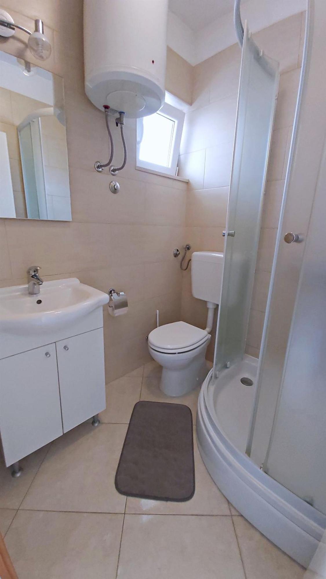 Apartments Nemira أوميس الغرفة الصورة